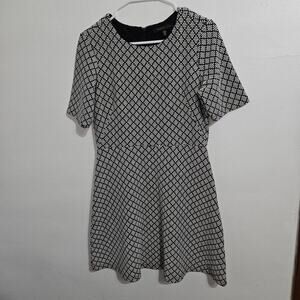 Forest Lily Womens Geometric Fit Flare Mini Short Sleeved Dress. Size Medium.